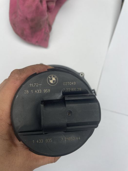 Насос продувки катализатора м54 е39 е46 е53