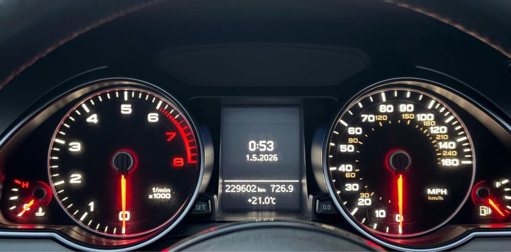 Продам Audi A5 Coupe, 2012 рік випуску, 2.0 бензин на повному приводі