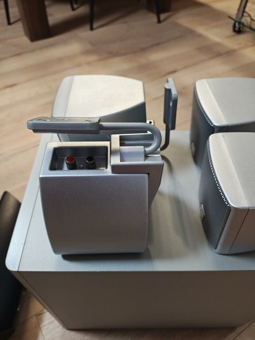 Subwoofer Canton AS5 aktywny plus 4x Canton + uchwyty +LG  Centralny