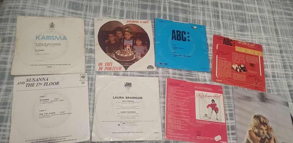 Small Vinyl Records426242425750169602