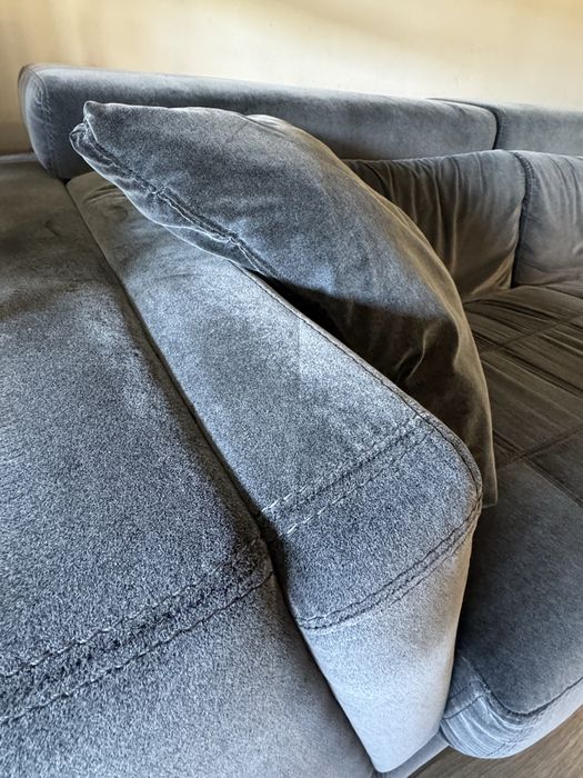 Sofa com chaise long