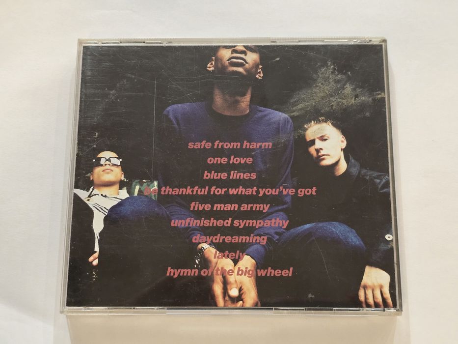 Płyta CD massive attack