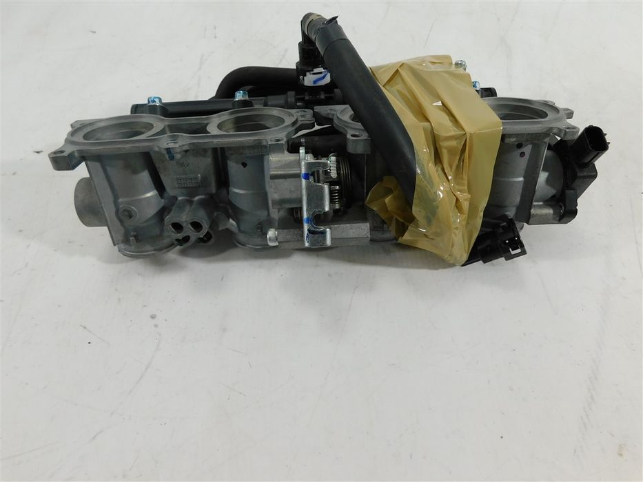 PRZEPUSTNICA GAŹNIK HONDA CBR 650 R 21-23 U-11 16400-MKN-L21