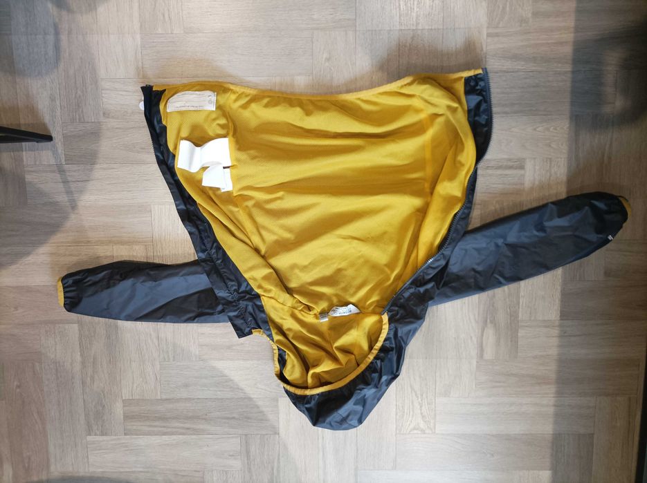 Kurtka przeciwdeszczowa dziecięca 104