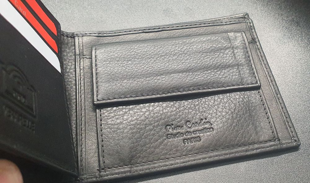 Nowy skora Pierre Cardin piękny niepowtarzalny