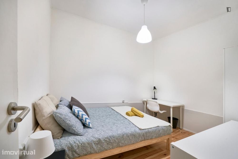 Quarto - localizado em Bairro Alto Lisbon