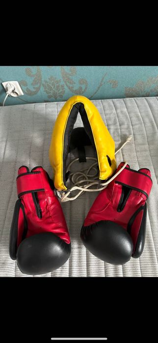 Zestaw Kask bokserski + rękawice