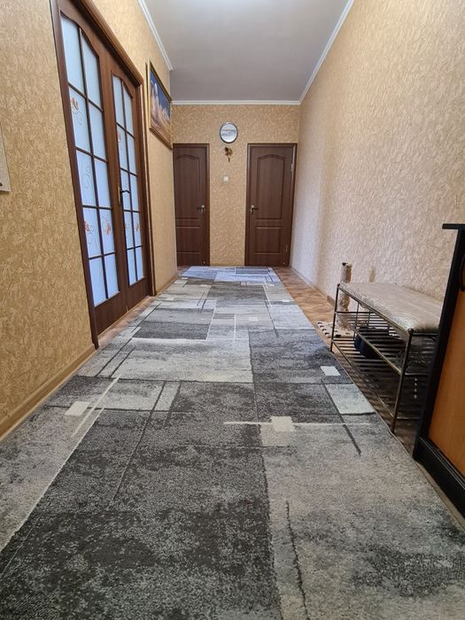 Продаю 2 комнатную квартиру  73 кв.м Северная звезда.