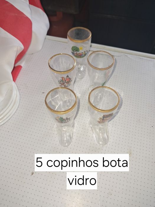 Cinco copinhos bota vidro