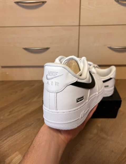 Nike_Air_Force_1_Low_Supreme_White_Black R.41