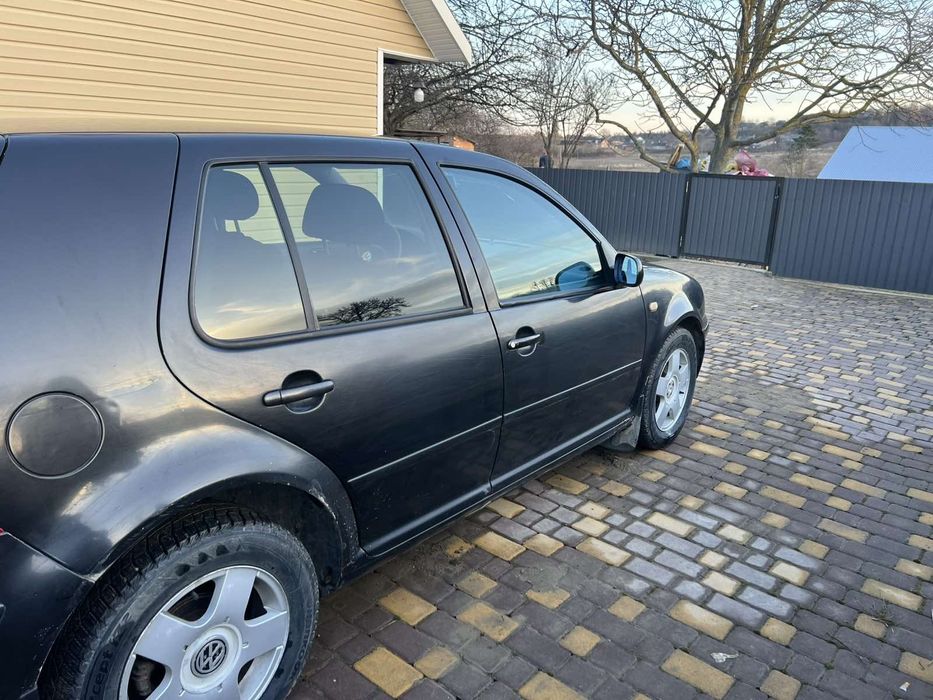 Wolkswagen golf 4 1.6 бензин