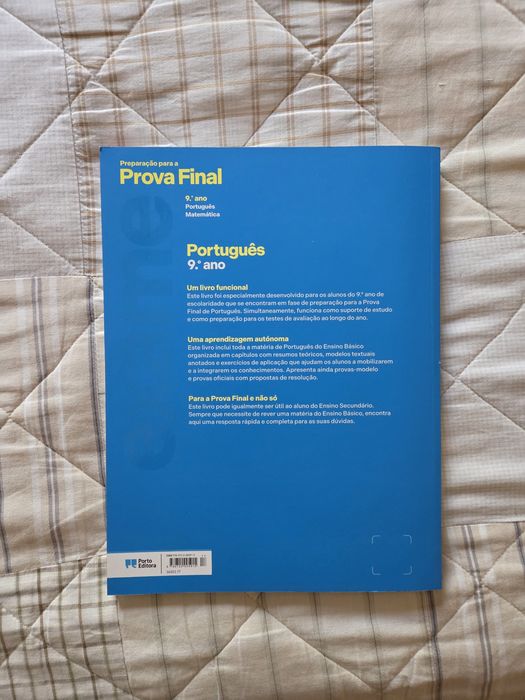 Livro de preparação para exame nacional de Português (9°ano)
