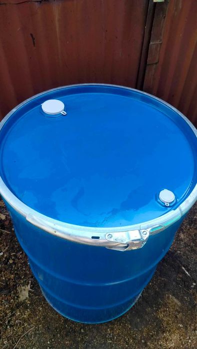 Beczki metalowe 200L