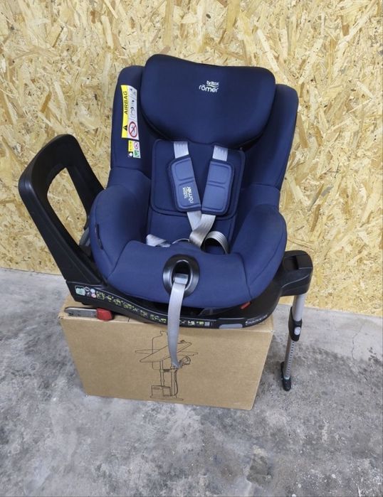 Автокрісло Britax Römer Dualfix M i-Size (з базою ISOFIX)