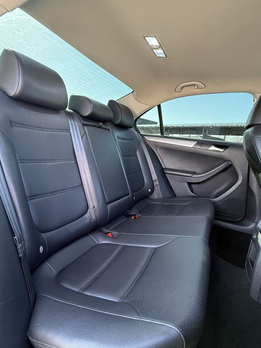 Продажа авто volkswagen jetta