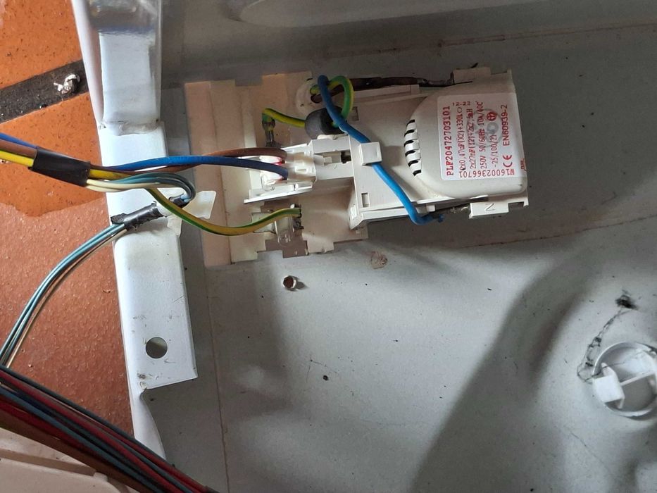 Peças máquina de lavar Indesit