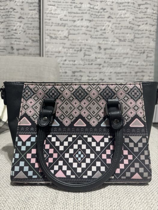 Жіноча сумка Yangoods в ідеальному стані