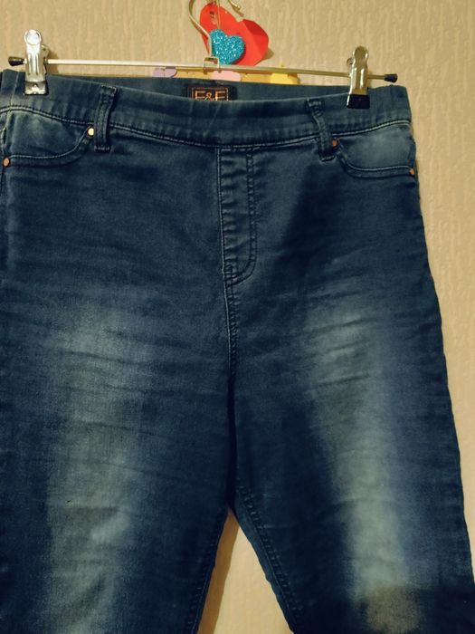 Продам джинси лосини