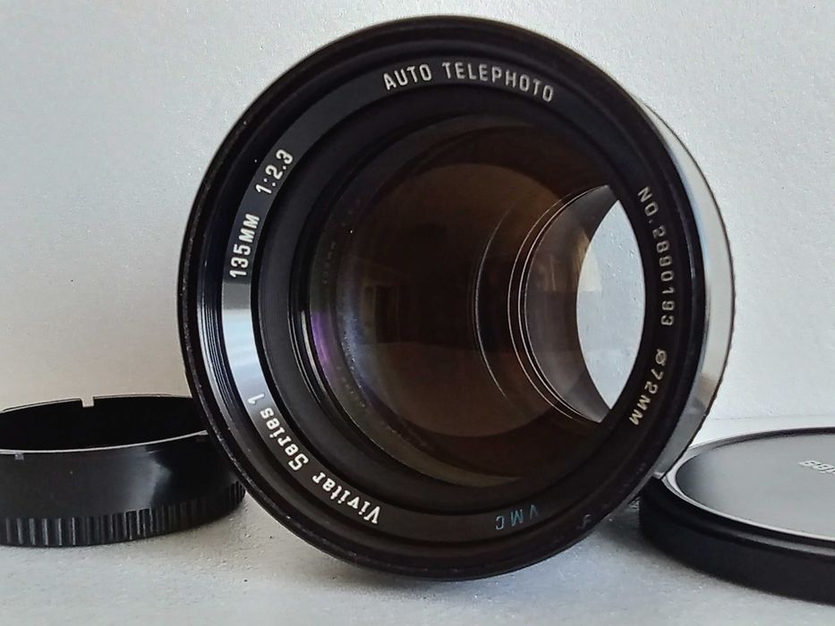 Vivitar Series 1 135mm 2.3 чистый без царапин