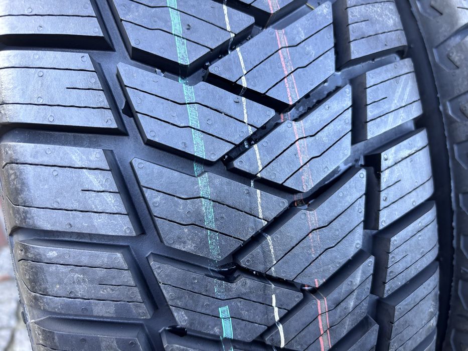 Dwie NOWE Bridgestone Duravis All Season 215/75 R16C 116/114R 2023