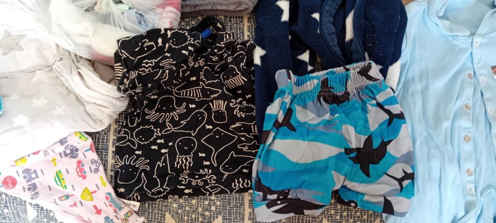Lote roupa bebé 3-6 meses - 39 peças