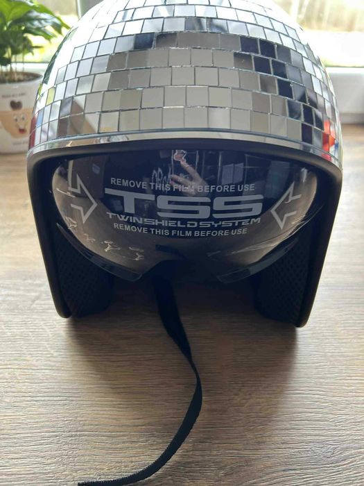 Kask Disco Kula Błyszczący hełm disco