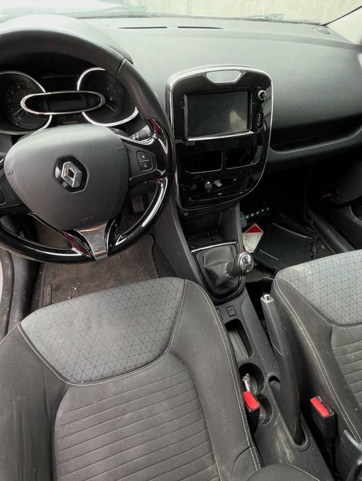 Renault Clio IV 2015 para peças!