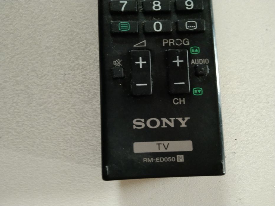 Pilot TV Sony RM -ED050