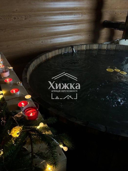 Продаж комерційної нерухомості, садиба в селі Грушово