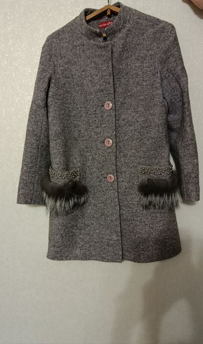 Жіночий одяг , пальто (весна ,зима)