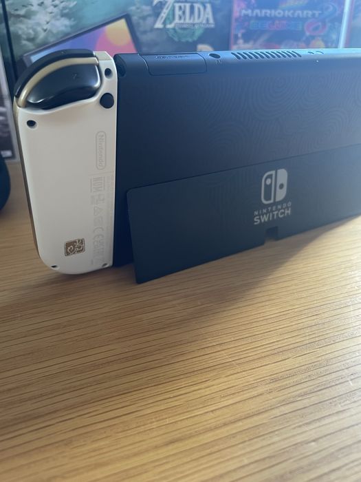 Nintendo Switch OLED | Edição Zelda | + Acessórios