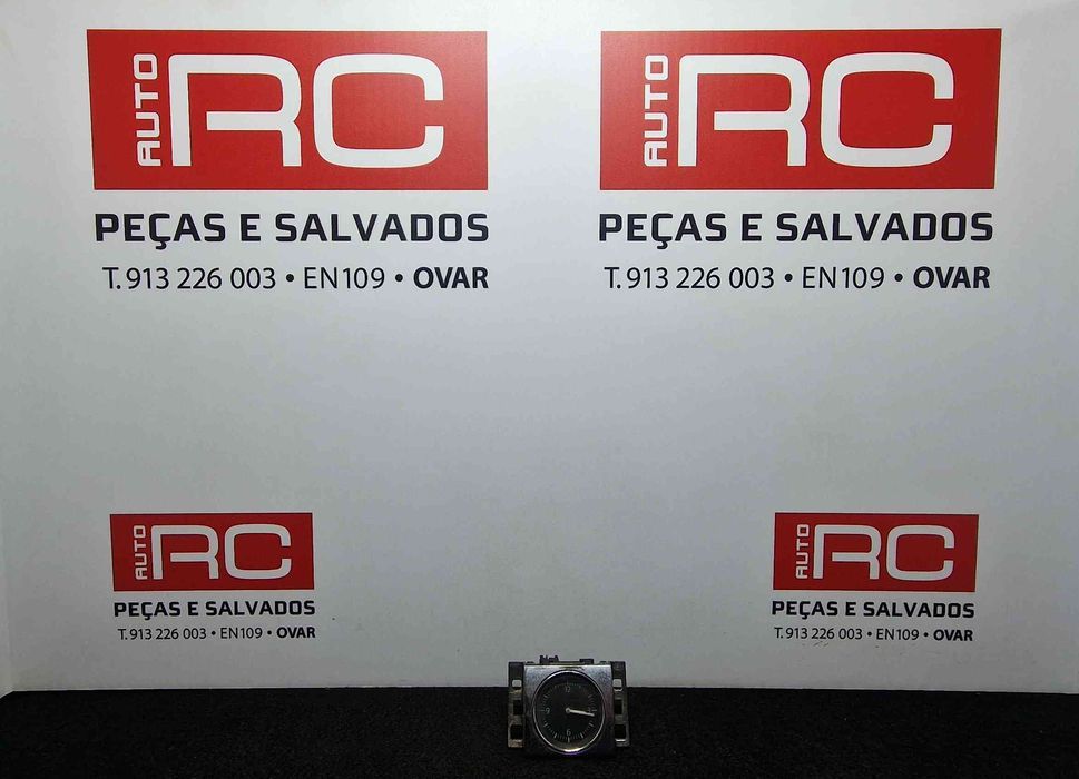 Relógio de Consola VW PASSAT B7 Variant (365) ano 2011