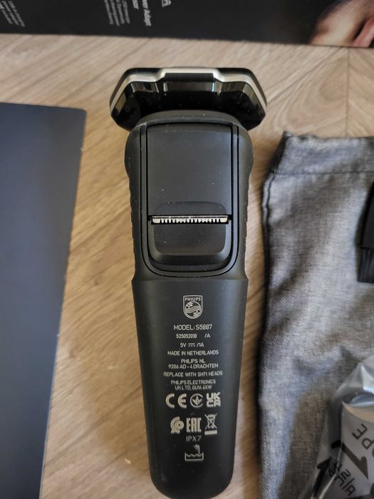 Philips SHAVER Series 5000 Golarka Seria 5000 S5887/10