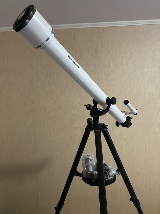 Телескоп Bresser Classic 60/900 AZ з адаптером для смартфона