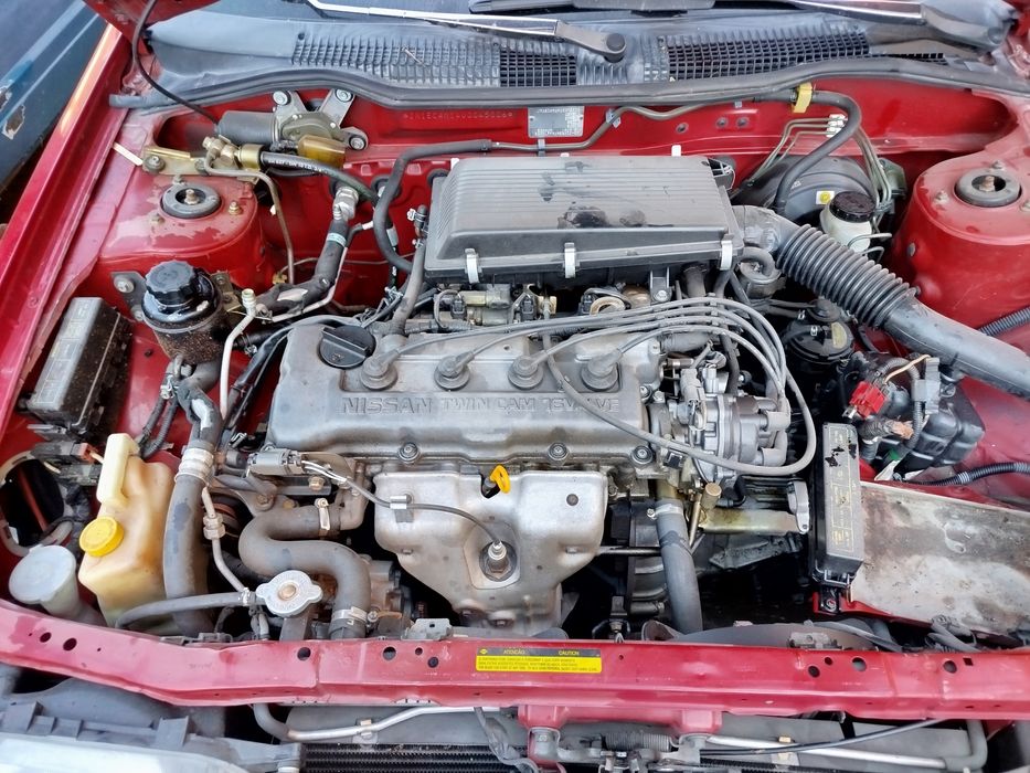 Nissan sunny n14 3 portas c/ A.C