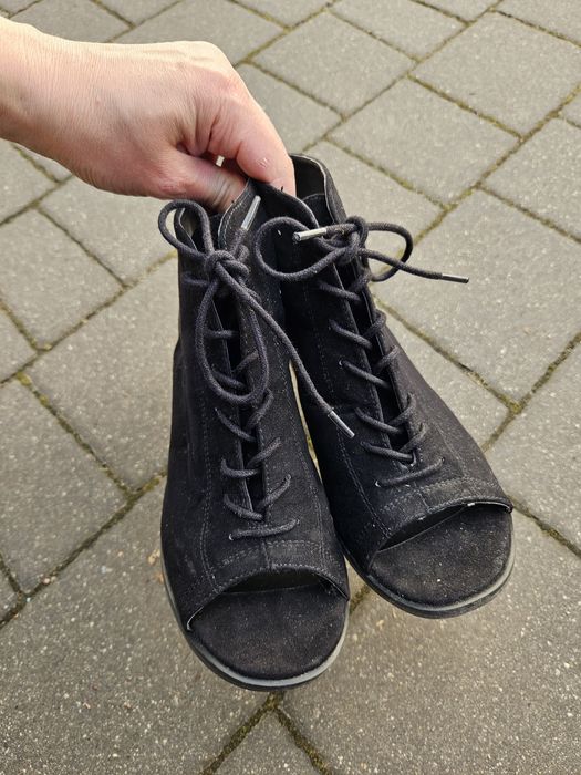 Czarne sandały na słupku buty damskie odkryte palce pięta 39