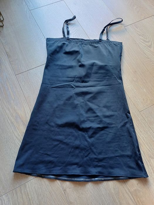 Koszulka modelująca M czarna