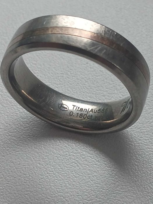 Obrączka diamenty tytan i złoto