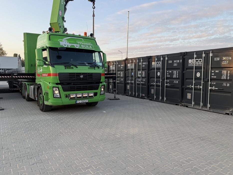 Kontener Schowki Magazyn 24h  self storage Przeźmierowo