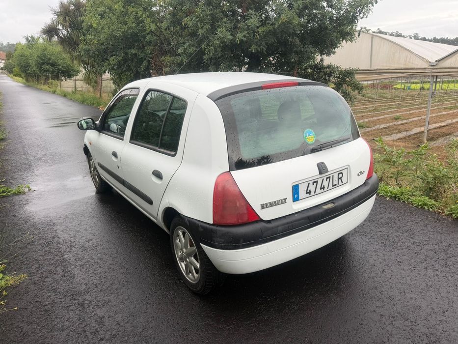 Renault Clio 1.1