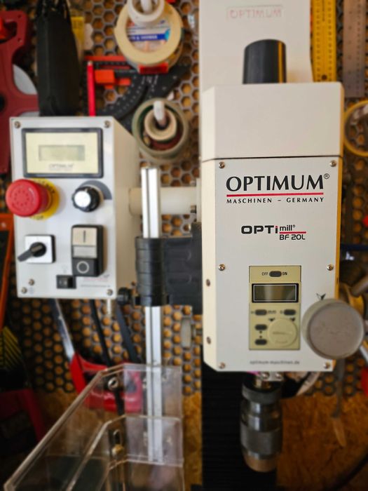 Furadora-Fresadora OPTIMUM BF 20L Vario