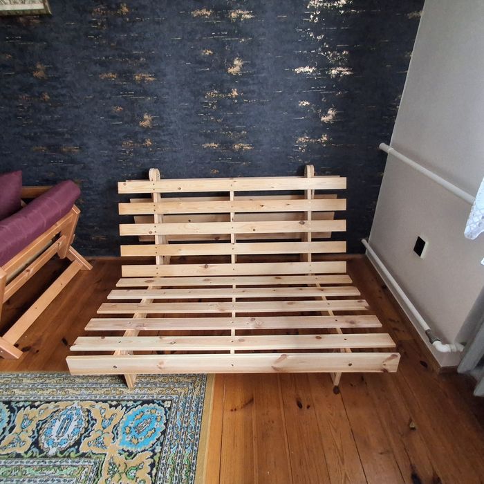 Sofa leżak łóżko z materacem