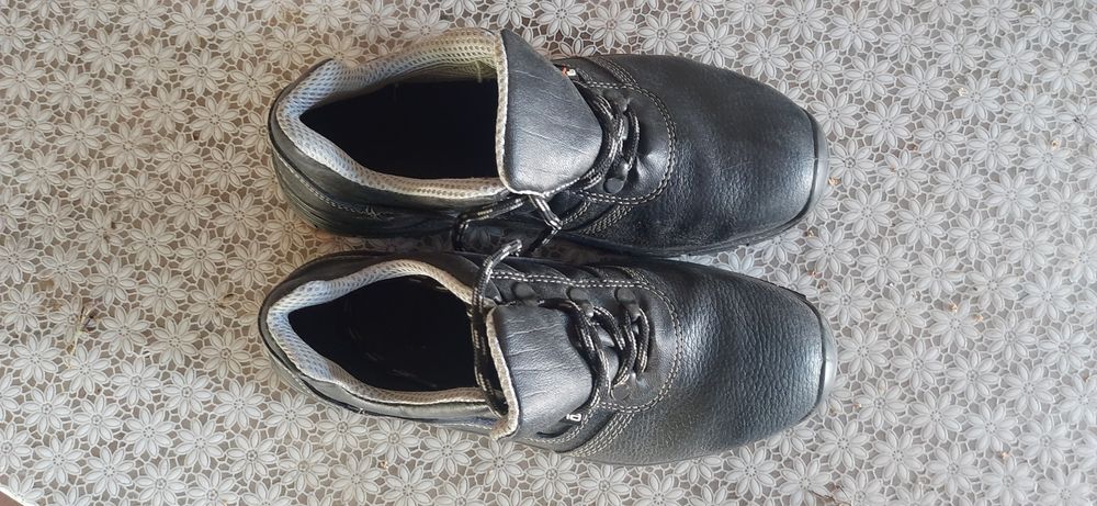 Рабочие ботинки, сандалии, красовки!.