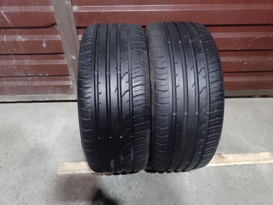 Резина Шини 215 40 R17 Continental ContiPemiumContact