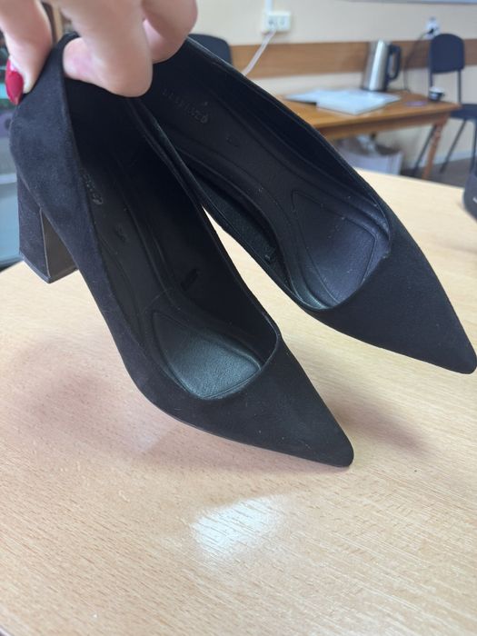 Туфлі чорні 37р.
