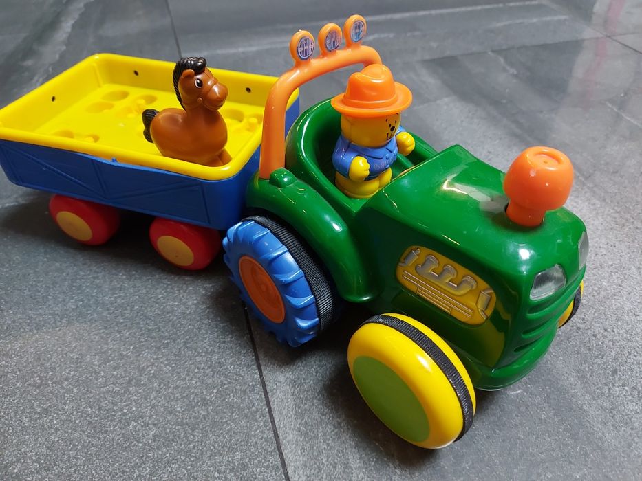 Dwa traktory interaktywne