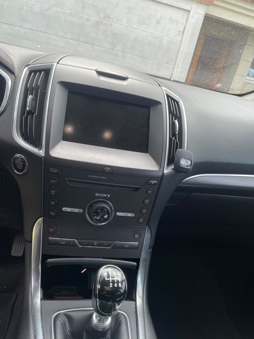 Ford Galaxy 2016
