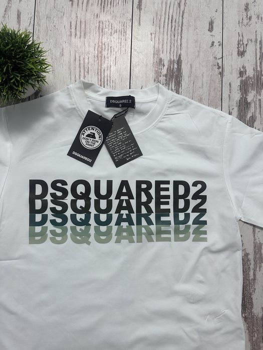 t-shirt dsquared2