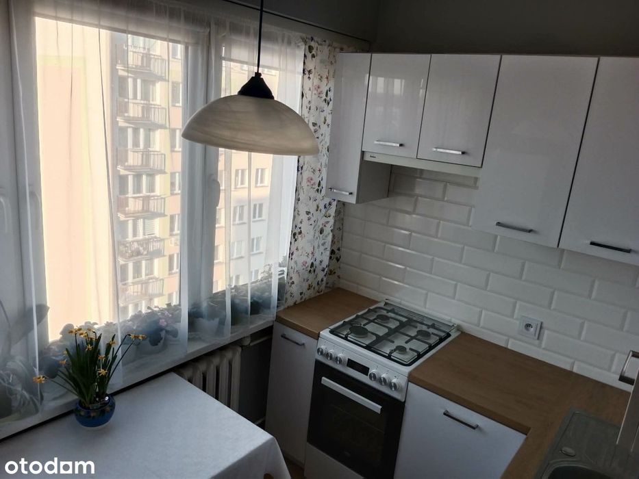 3 pokojowe 48 m2 balkon winda ścisłe centrum blisko dworca po remoncie