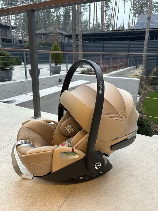 Автокрісло Cloud T i-Size Plus Cybex